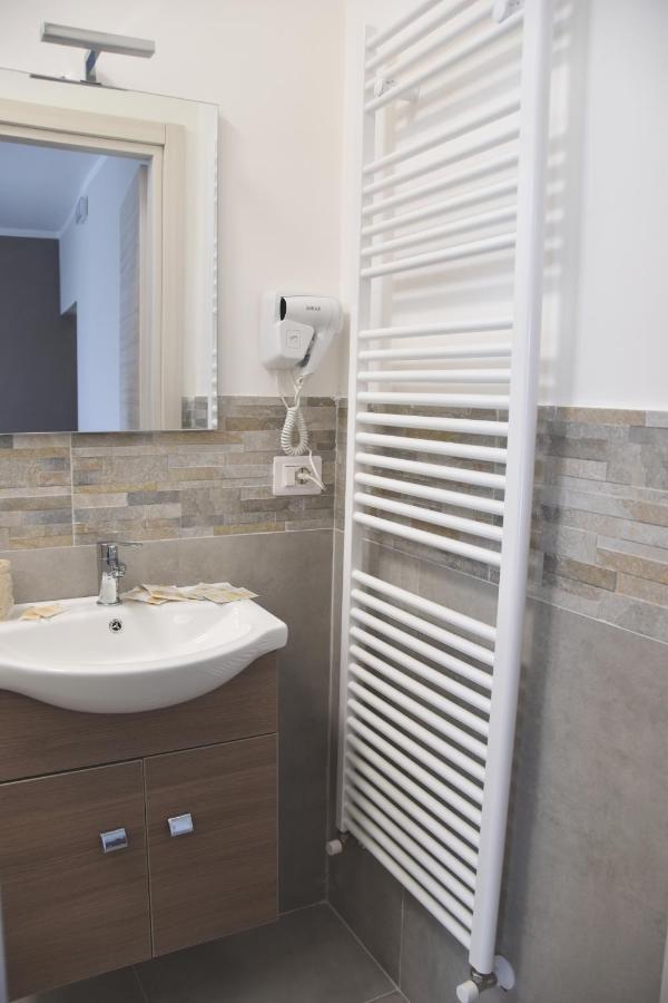 B&B Il Tirreno Cipollina Экстерьер фото