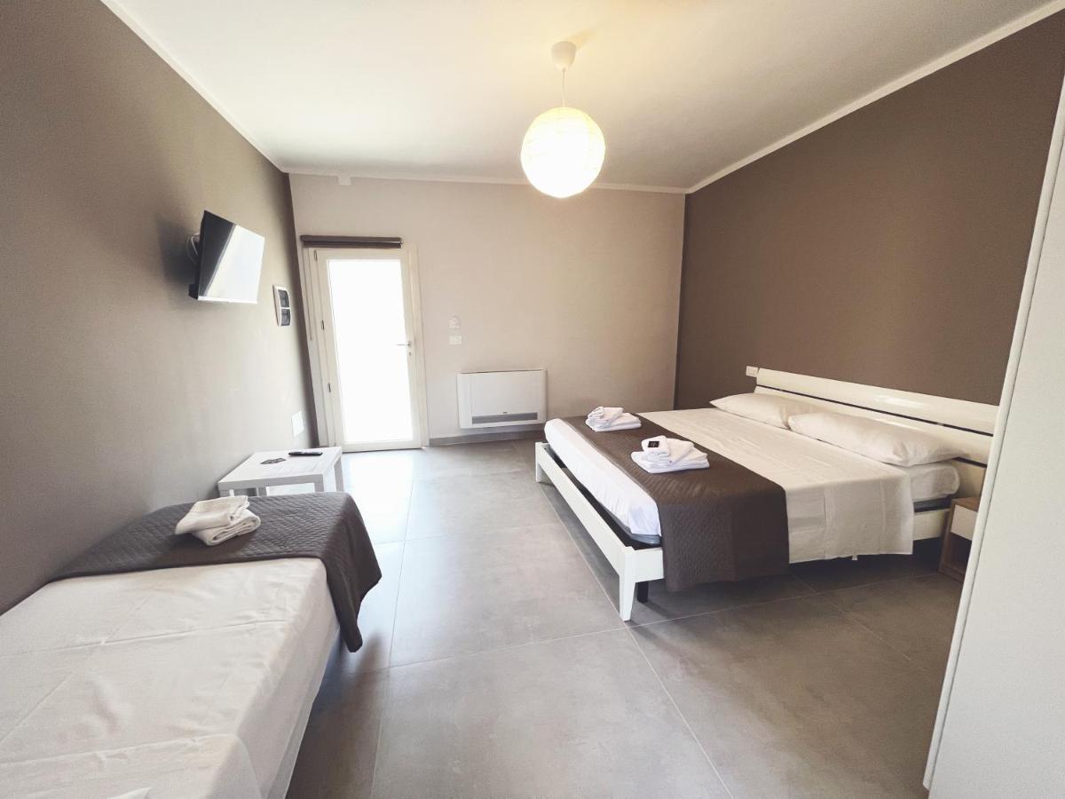 B&B Il Tirreno Cipollina Экстерьер фото
